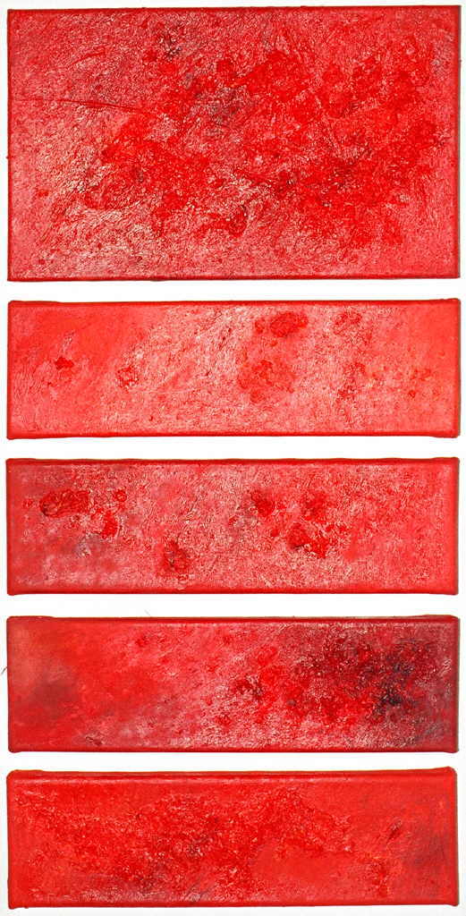 Kropfreiter Silvia 
"5 geteiltes Rot", 
mixed media / canvas
90 x 50 cm 5 teilig
